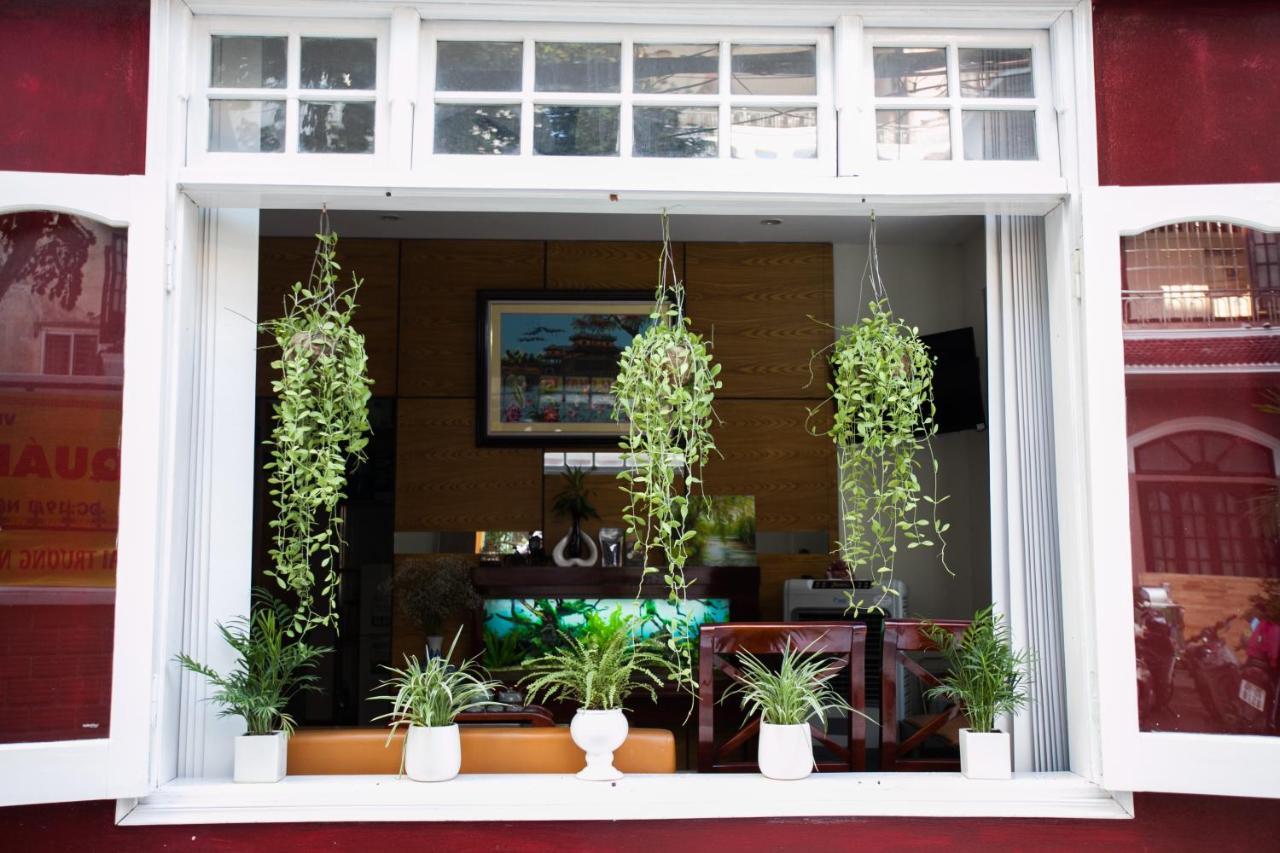 Hoang Trieu Hotel 顺化 外观 照片