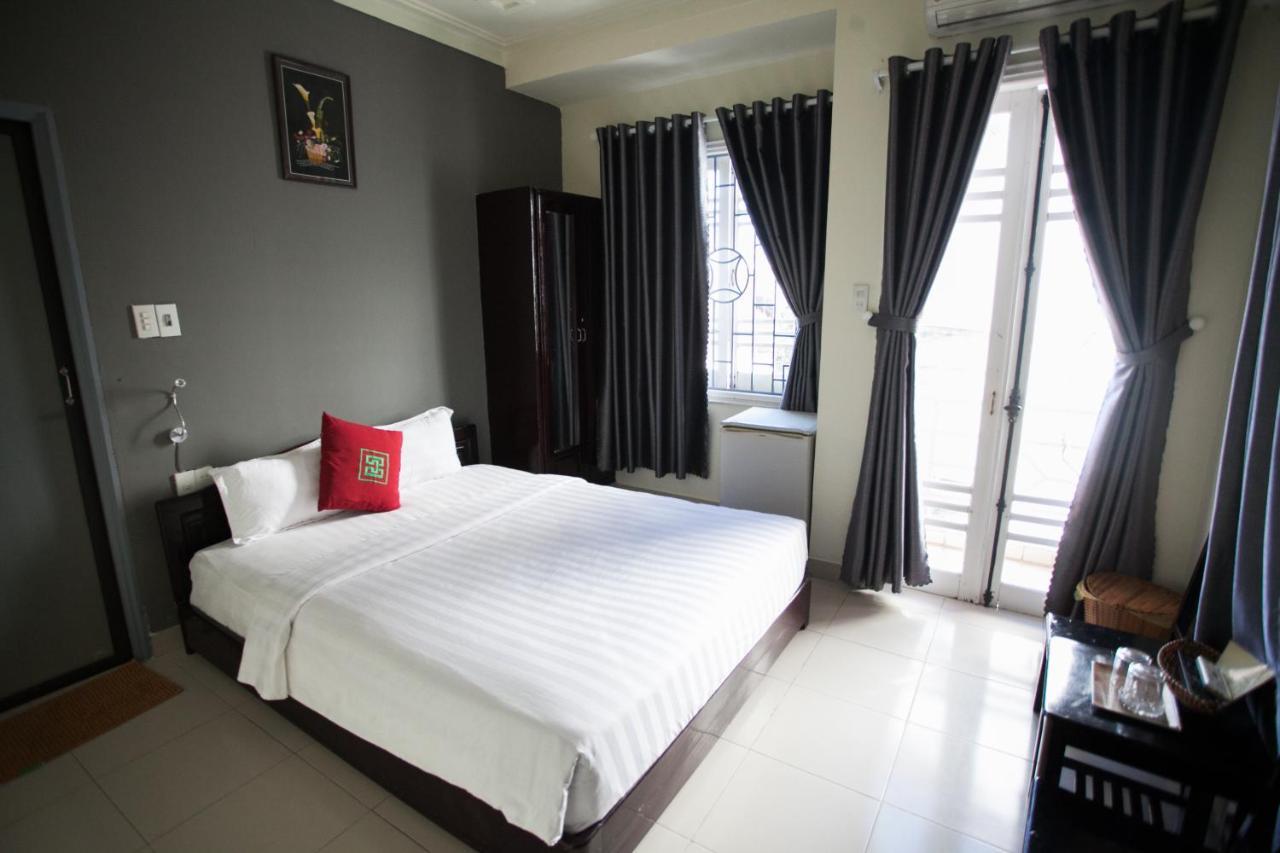 Hoang Trieu Hotel 顺化 外观 照片