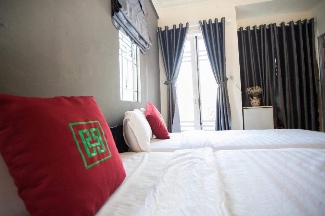 Hoang Trieu Hotel 顺化 外观 照片